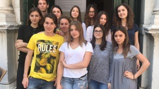 i_giovani_ciceroni_della_1deg_a_del_liceo_marco_polo